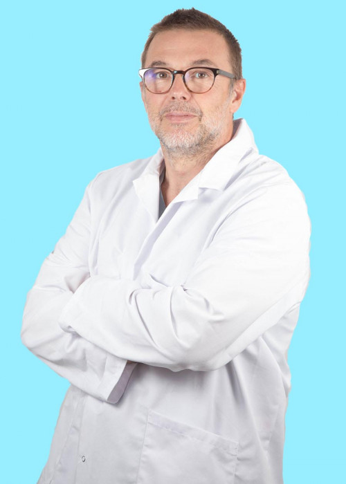 Dr. León Garrigosa
