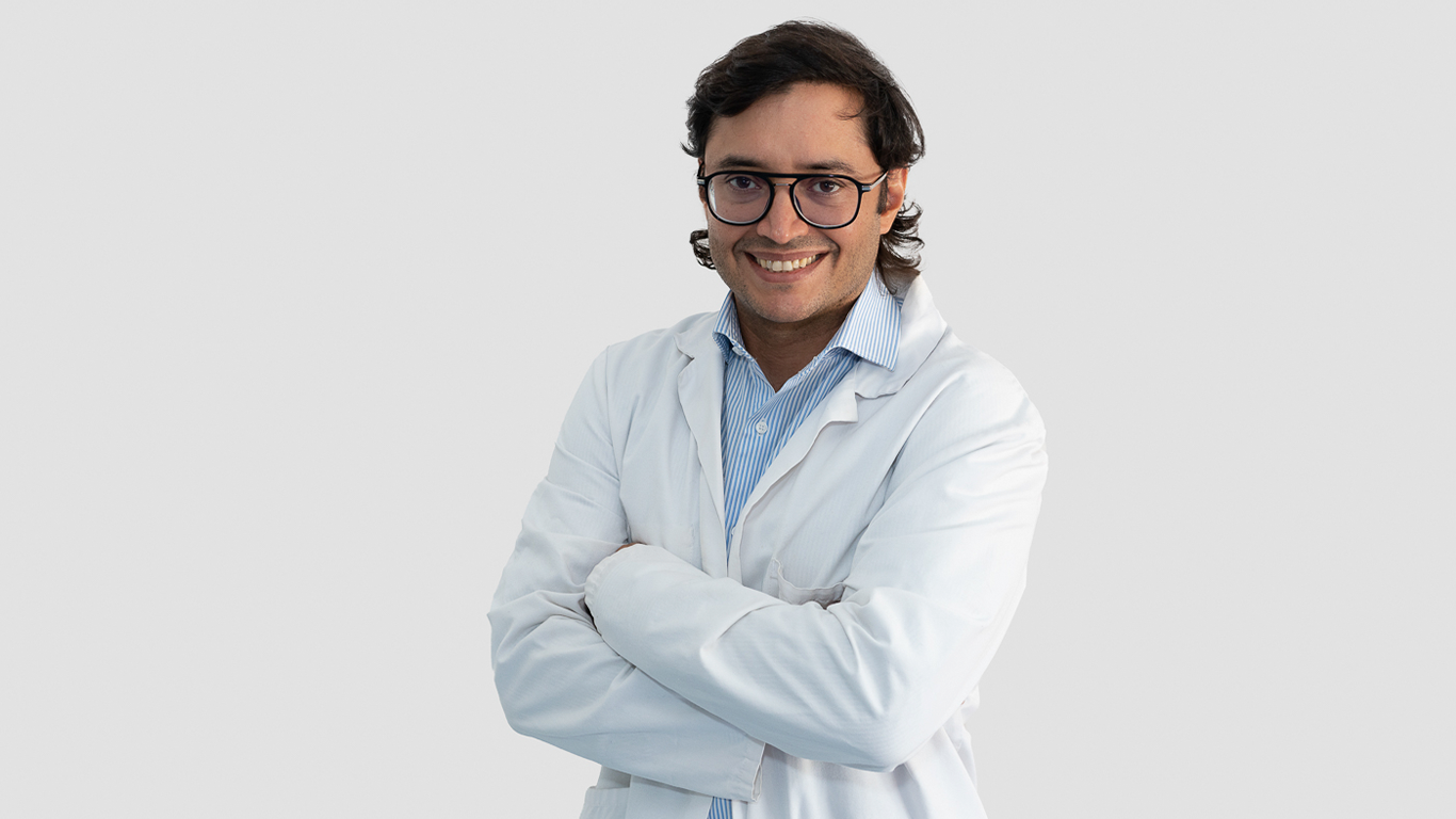 El doctor Joel Joshi Otero, especialista en Cirugía Oral y Maxilofacial en el Hospital Recoletas Burgos y en el Centro Médico Recoletas Calzadas, ha resultado el tercer finalista de España en la especialidad Cirugía Oral y Maxilofacial de los Premios “Doctoralia Awards”