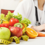 La Unidad de Obesidad del Hospital Recoletas Segovia ha programado varios talleres formativos en el Colegio Claret para que los escolares sean conocedores de los beneficios para su salud de una alimentación saludable.