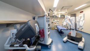 Recoletas Burgos realiza la primera intervención quirúrgica con el robot Da Vinci