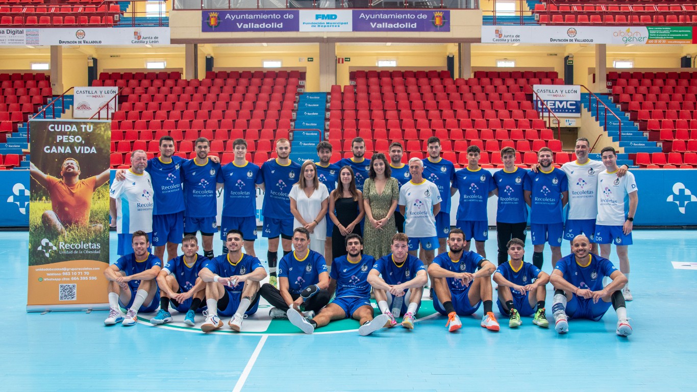 La Unidad de Nutrición y Obesidad Recoletas imparte una charla al primer equipo del Atlético Valladolid