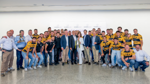Recoletas Salud celebra la Copa del Rey de Rugby con el equipo y la directiva