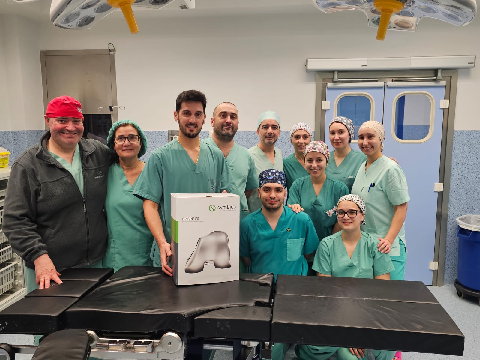 Recoletas Salud implanta la primera prótesis de rodilla personalizada en Galicia